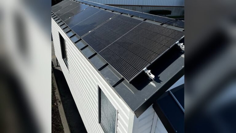 can solar panels be installed on a manufactured home.jpg
