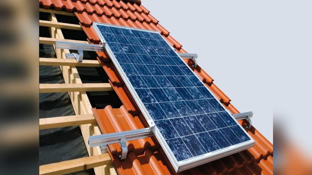 how to attach solar panels to roof.jpg